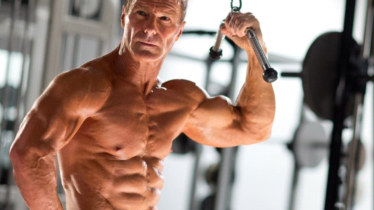HIIT eleva la potencia muscular y testosterona libre en atletas a